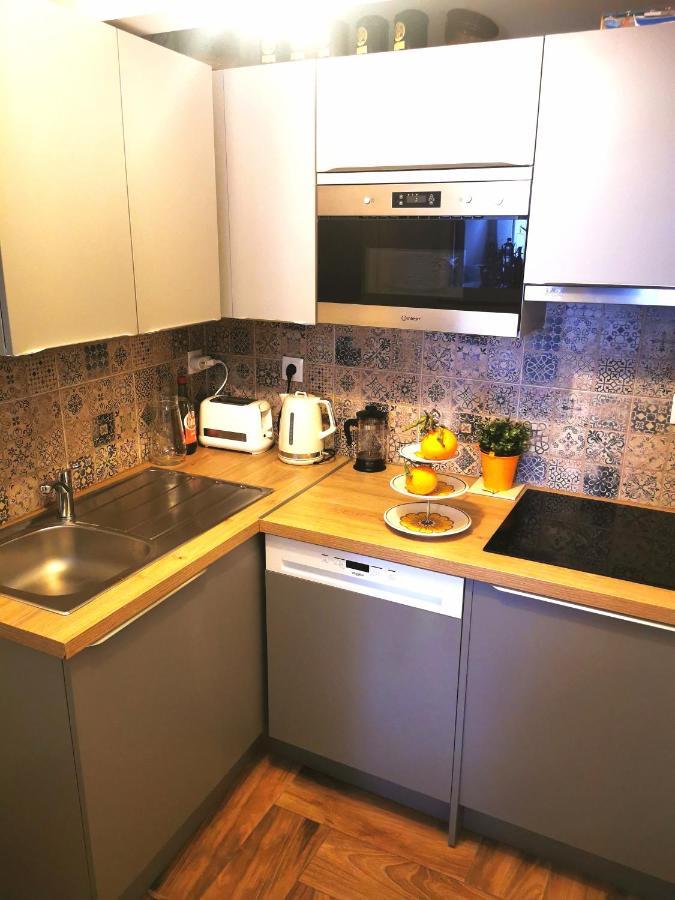 Charming Portuguese Style Apartment, For Rent "Vida A Portuguesa", "Fruta Or Polvo" Alojamento Local ปอร์ติเมา ภายนอก รูปภาพ